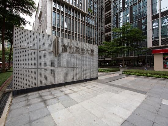 Yijia International Apartment Hotel