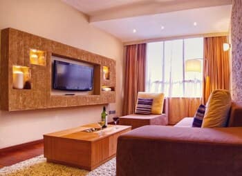 Reata Apartment Hotel