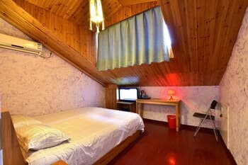 Lemon Hotel
