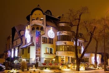 Czarny Kot My Warsaw Residence