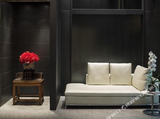 V Wanchai 2
