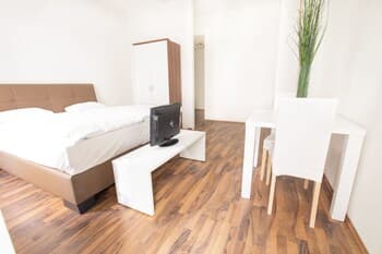 Grand Central Apartments