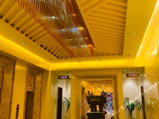 Yunman Qingju Apartment (Guangzhou Weinan University)