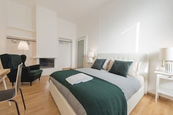 Mila Apartments Solari
