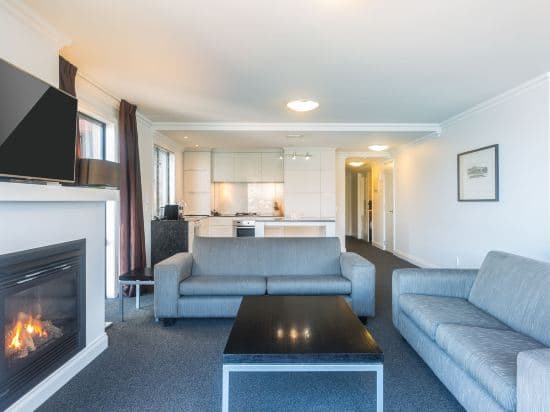 Luxury Lake Suites