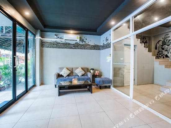 U+Home Hostel