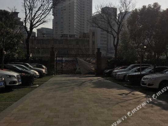Shanghai Better Youth Apartment