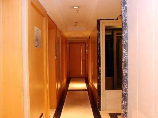 She & He Service Apartment (Zhujiang New Town, Huifeng Apartment)