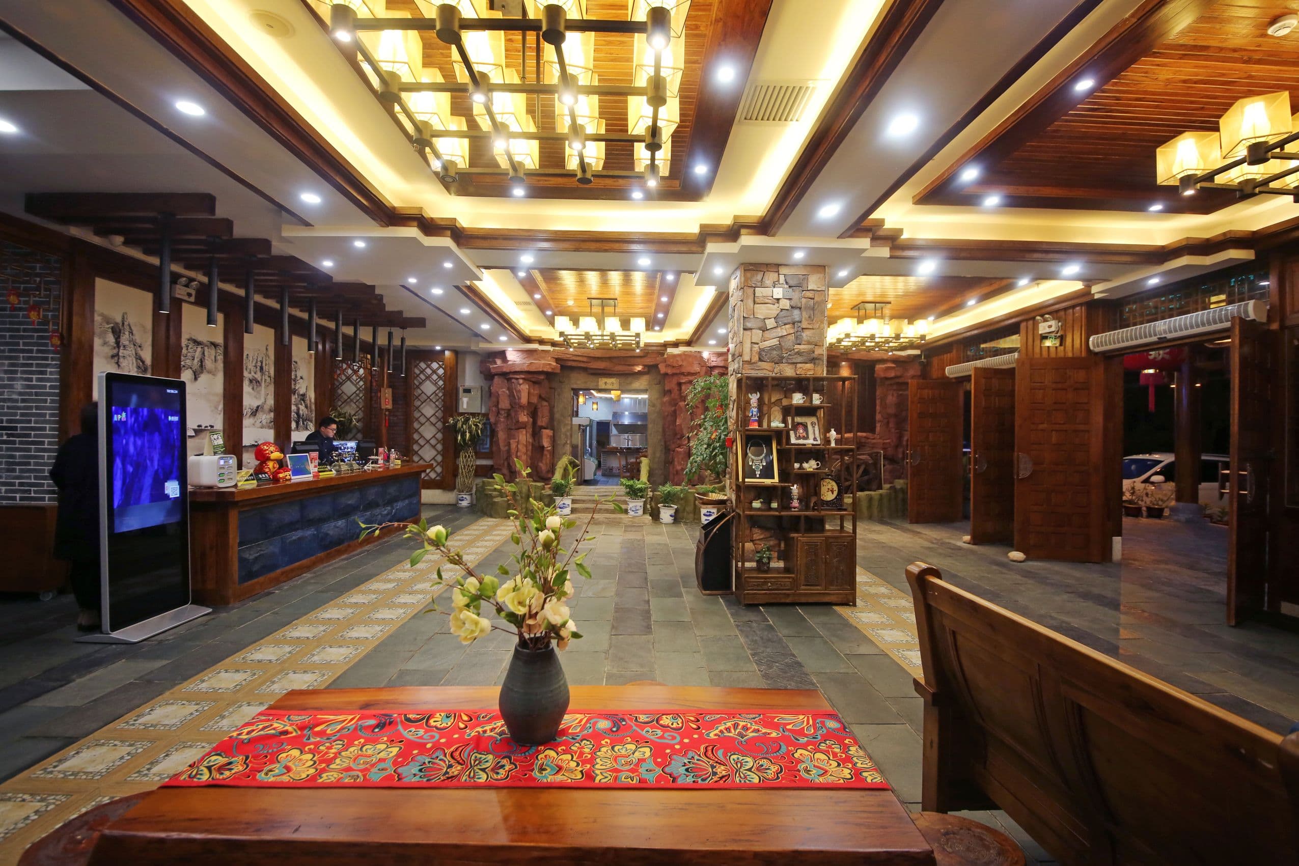 Zhangjiajie Bihong Mountain Villa
