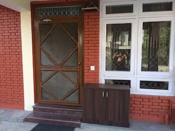 Home Stay house