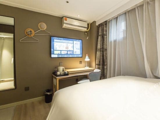 Shanghai Jiajia Hotel