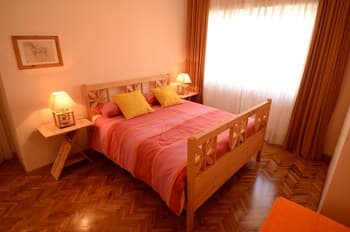 Superior 5 BD & BR Apt in Vatican Area