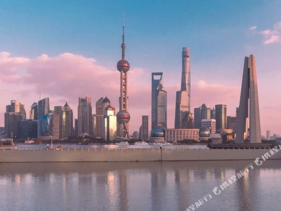 Linhan Zhenpin Apartment Waitan Nanjing Road Pedestrian Street (Shandong Zhong Road 1hao)