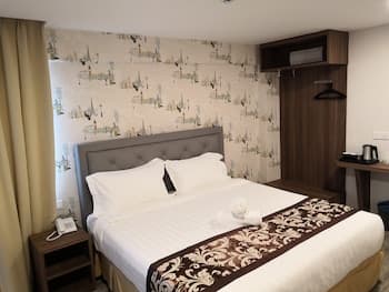 LoLex Hotel
