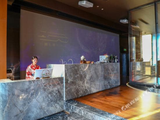 Xiaozun Sitang Hot Spring Hotel