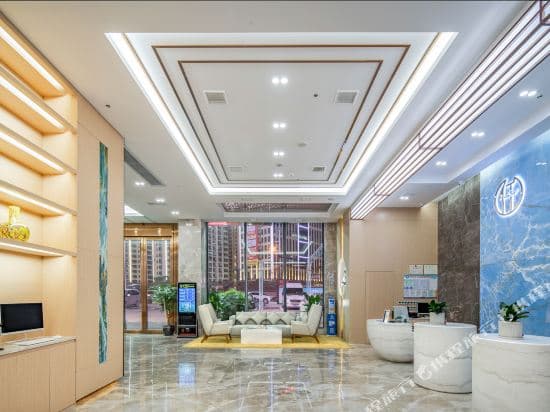 THOUSAND HOTEL
