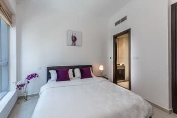 Bay Central-West Tower by Deluxe Holiday Homes