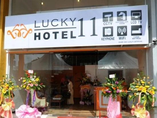 Lucky 11 Hotel