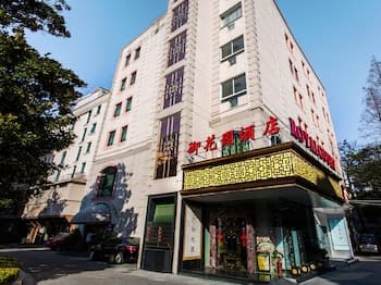 Royal Court Hotel