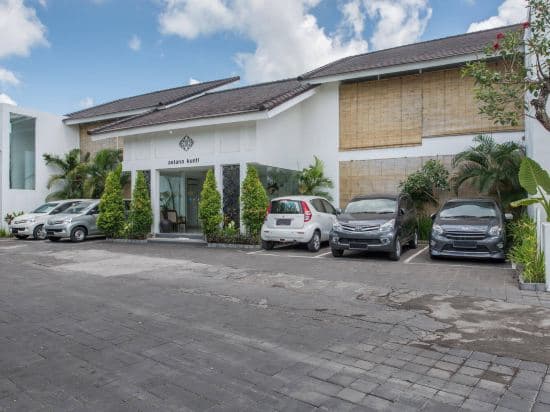 Astana Kunti Suite Apartment Seminyak