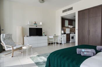 Higuests Vacation Homes - Indigo Tower