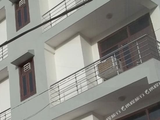 Hotel Rampal Palace