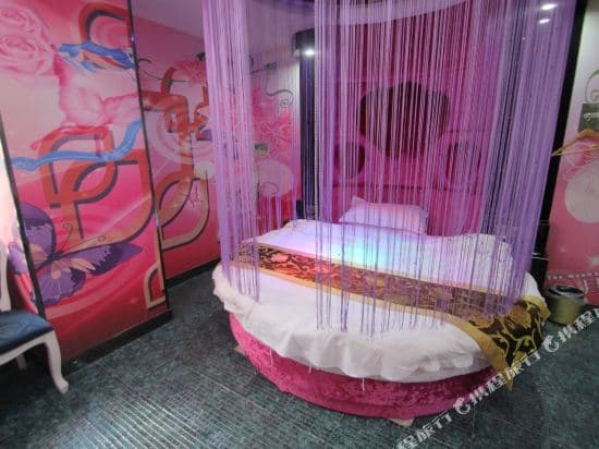 π Hotel (Shanghai Wujiaochang)