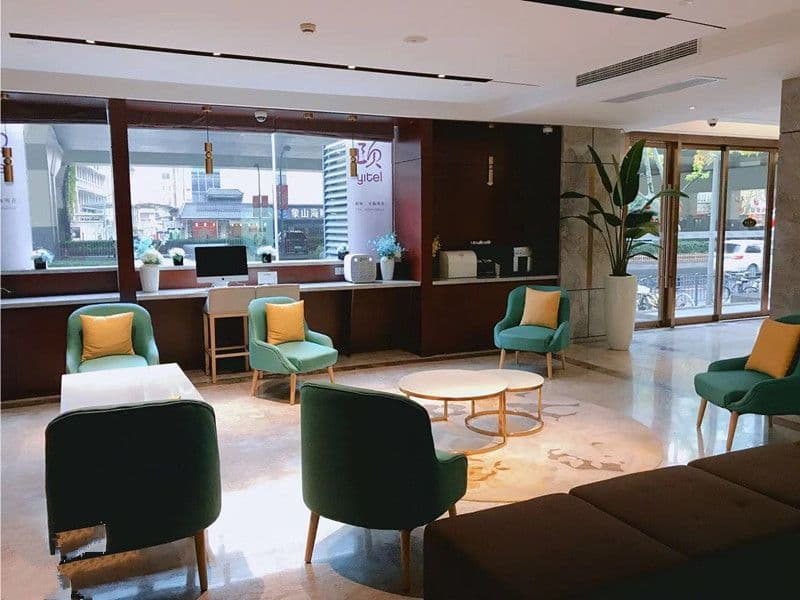C&D Hotel