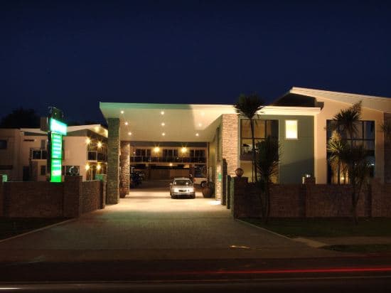 Emerald Spa Motor Inn