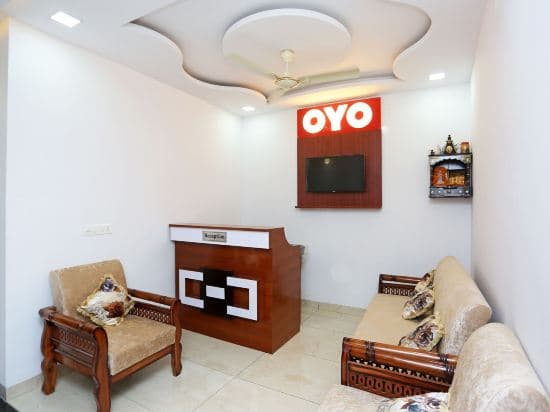 OYO 14384 Luxury residency