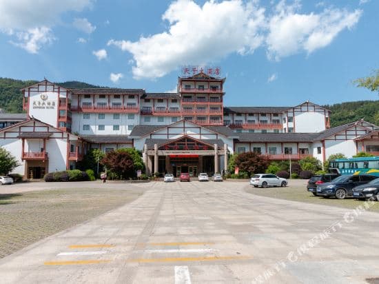 Emperor Hotel