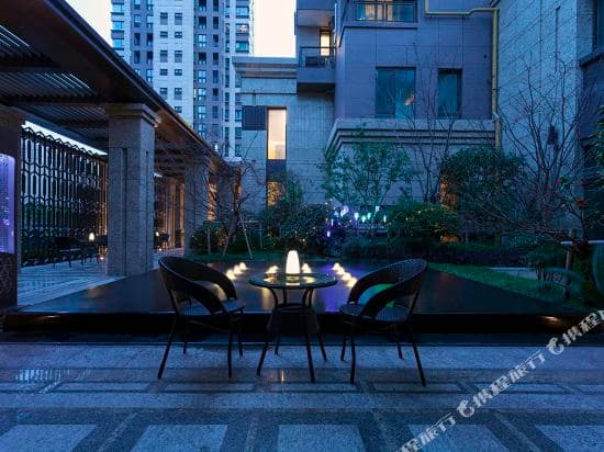 Cres & Asia Residence Xuhui Bund