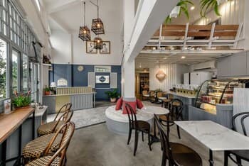 The Quarter Bangkok Poshtel & Coworking - Hostel