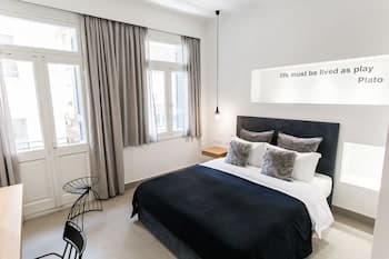 Monastiraki Suites by Livin Urbban
