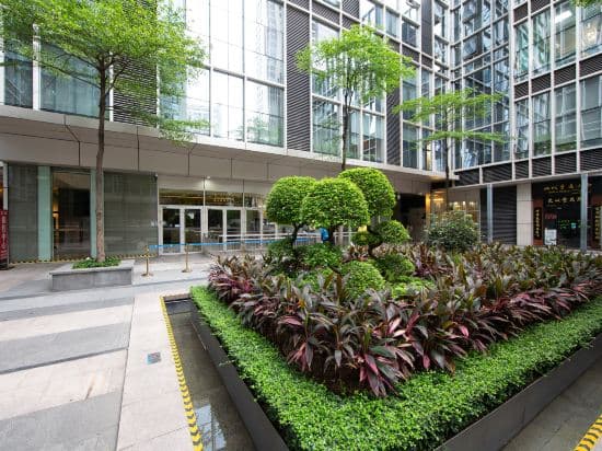 Yijia International Apartment Hotel