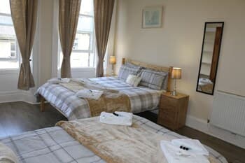 Edinburghs Castle Apartment