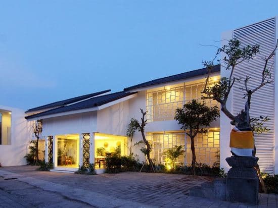 Astana Kunti Suite Apartment Seminyak
