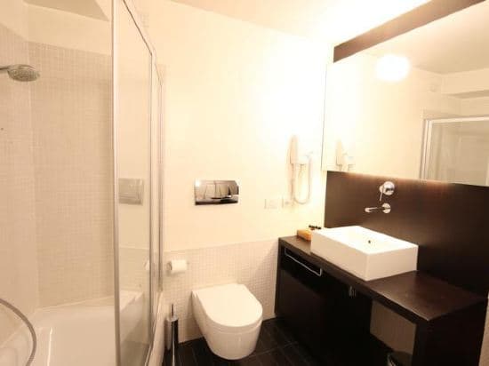 BB Hotels Aparthotel Desuite
