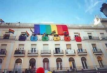 Gay Hostal Puerta del Sol