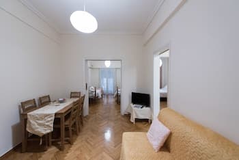 Modern and cozy flat in center