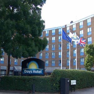 Waterloo Hub Hotel and Suites