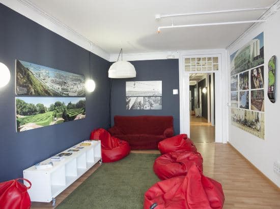 Sant Jordi Hostel Alberg