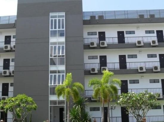 BS Premier Airport Hotel