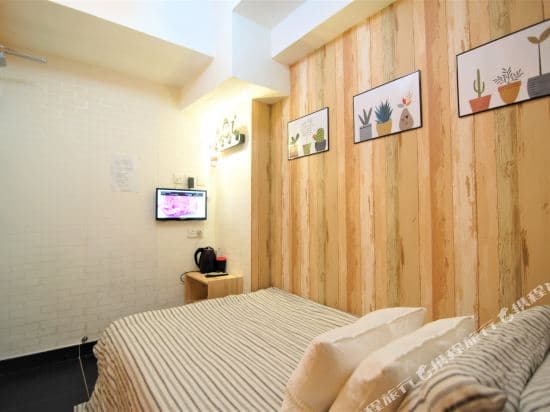 Big Wave Hotel