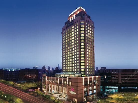 Crowne Plaza Century Park