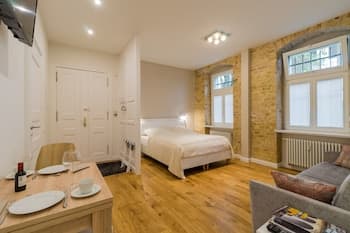 Apartment "Adler-Nest" Berlin by Kurfürstendamm
