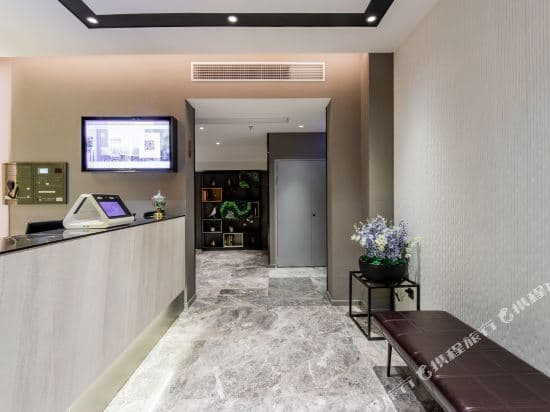 Home Inn Selected (Shanghai World Expo Tangqiao Metro Station)