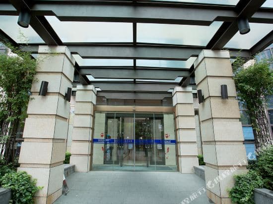 Aiboman Serviced Apartment