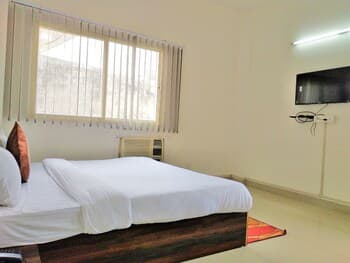 The Radiance Suites & Apartments