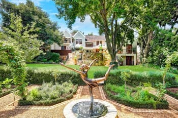 Doveton House